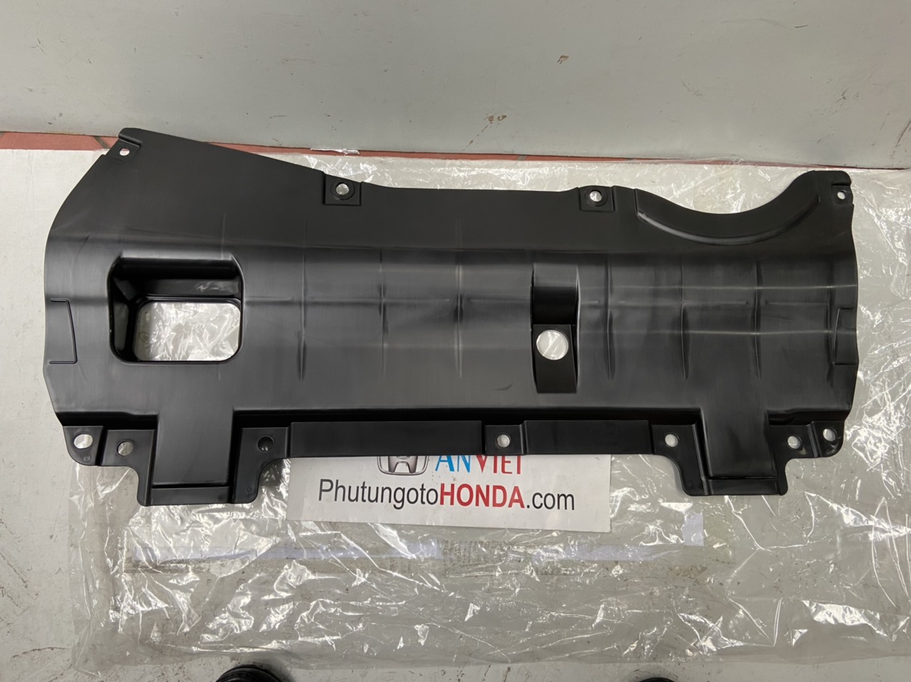 Chắn bùn gầm máy xe Honda CRV 2018-2022